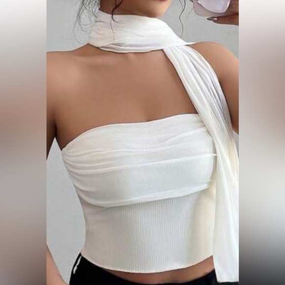 SHEIN Tops - SHEIN White Asymmetrical Sleeveless Crop Top